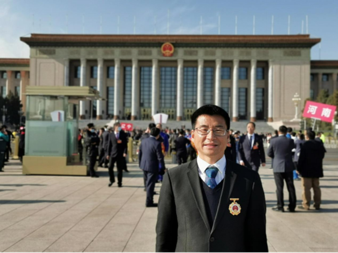 说明: //news.cgwzvip.com/__local/C/BE/24/A4A9E2338E1D584767ACBFAC28D_4E0BE6A6_E18D0.png