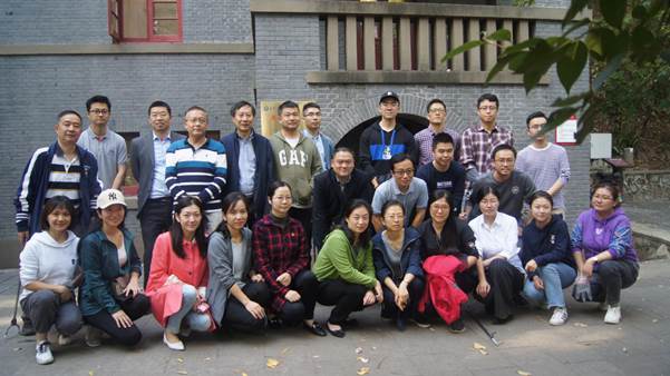 说明: C:\Users\Administrator\Desktop\“不忘初心、牢记使命”主题教育\活动新闻和照片\志愿服务2.png